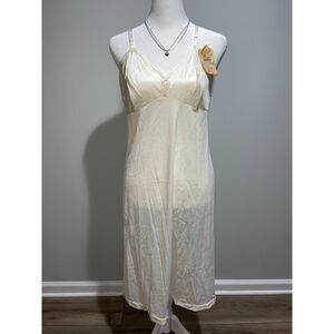 Vtg 90's Vanity Fair Cream Slip Dress Deadstock NWT Made in USA